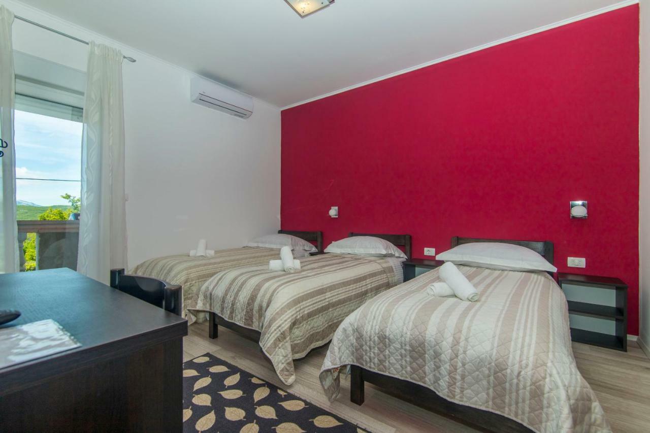 Rooms Marijana Caporice Exterior photo